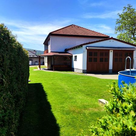 Vila Caba Kremze Buitenkant foto